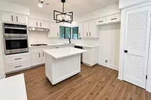 10715 E Timberwagon Cir, Spring, TX 77380 - Photo 15
