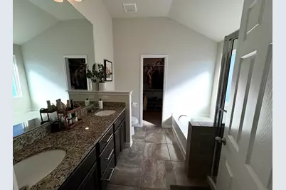 7509 Loyd Neal Drive, Corpus Christi, TX 78414 - Photo 13