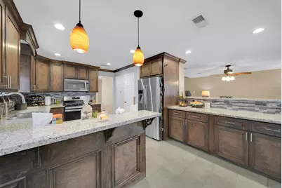13831 Trumpetvine Street, Houston, TX 77083 - Photo 5