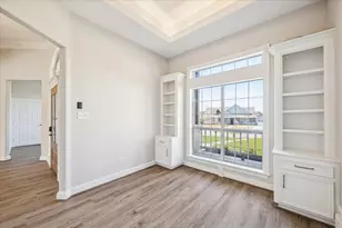 5437 Edgewater Ct, Willis, TX 77318 - Photo 3