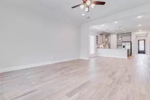 5902 Clementine Zest Dr, Manvel, TX 77578 - Photo 11