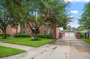17327 W Copper Lakes Dr, Houston, TX 77095 - Photo 9