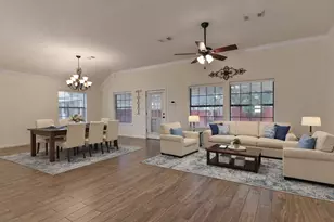 248 Wentworth Dr, West Columbia, TX 77486 - Photo 5