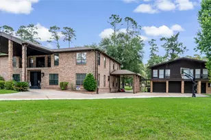 14464 Charred Oaks Dr, Willis, TX 77318 - Photo 5