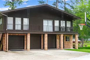 14464 Charred Oaks Dr, Willis, TX 77318 - Photo 5
