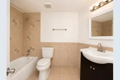 10811 Richmond Avenue #30, Houston, TX 77042 - Photo 11