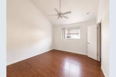10811 Richmond Avenue #30, Houston, TX 77042 - Photo 9