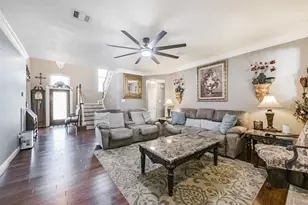 19711 Powerscourt Dr, Humble, TX 77346 - Photo 13