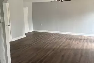 4115 Tidewater Dr, Houston, TX 77045 - Photo 7