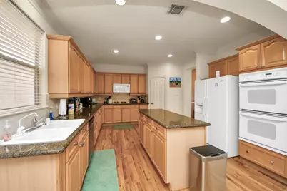 825 Rosine Street, Houston, TX 77019 - Photo 9
