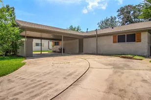 10406 Winding Trail Rd, La Porte, TX 77571 - Photo 3