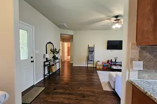 10761 Royal Terrell Dr, Conroe, TX 77303 - Photo 5