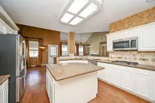 11814 Lake Grove Ct, Tomball, TX 77377 - Photo 15