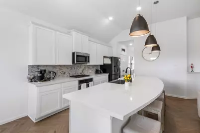 11918 Autumn Leaf Drive, Mont Belvieu, TX 77535 - Photo 7