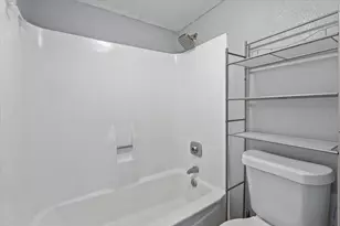 13151 Walden Rd, Montgomery, TX 77356 - Photo 17