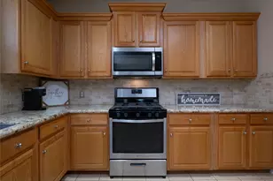 19327 Dickson Park Dr, Spring, TX 77373 - Photo 7