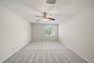 5203 E Pagewick Dr, Houston, TX 77041 - Photo 13