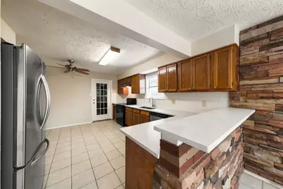 5203 E Pagewick Drive, Houston, TX 77041 - Photo 7