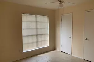 7223 Sharpsburg Dr, Richmond, TX 77469 - Photo 9