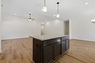 708 Duncan Ave, Cleveland, TX 77327 - Photo 11