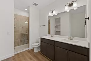 708 Duncan Ave, Cleveland, TX 77327 - Photo 17