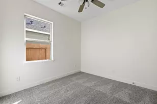 708 Duncan Ave, Cleveland, TX 77327 - Photo 23