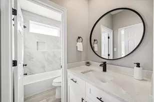 980 Randolph St, Houston, TX 77088 - Photo 19