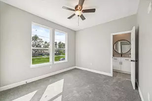980 Randolph St, Houston, TX 77088 - Photo 17