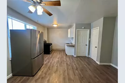 2705 Lorraine Street #21, Houston, TX 77026 - Photo 7