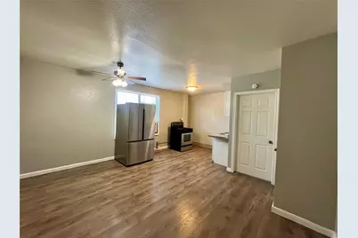 2705 Lorraine Street #21, Houston, TX 77026 - Photo 3