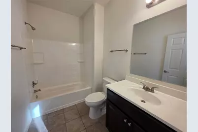 6119 Lacey Oak Drive, Hitchcock, TX 77563 - Photo 9