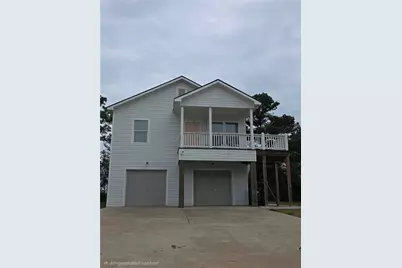 6119 Lacey Oak Drive, Hitchcock, TX 77563 - Photo 1