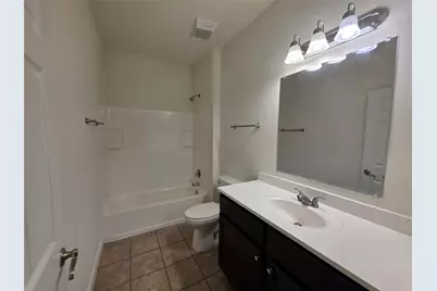 6119 Lacey Oak Drive, Hitchcock, TX 77563 - Photo 11