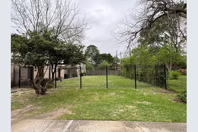 9217 Vogue Lane #C, Houston, TX 77080 - Photo 15