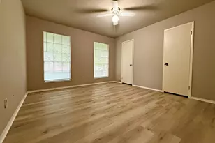9217 Vogue Ln, Houston, TX 77080 - Photo 11