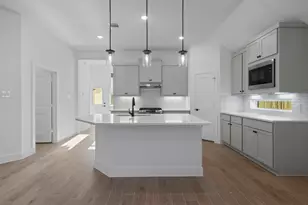 11239 White Crownbeard Dr, Cypress, TX 77433 - Photo 5