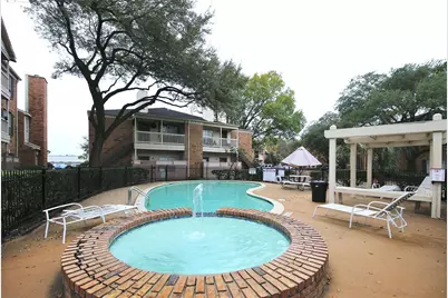 2626 Holly Hall Street #511, Houston, TX 77054 - Photo 3