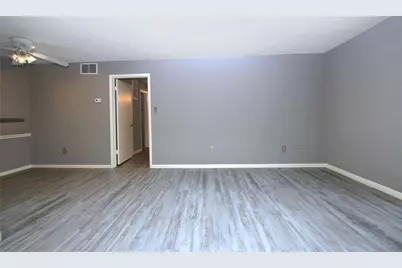 2626 Holly Hall Street #511, Houston, TX 77054 - Photo 7