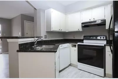 2626 Holly Hall Street #511, Houston, TX 77054 - Photo 11