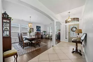 11415 English Rose Trail, Missouri City, TX 77459 - Photo 9