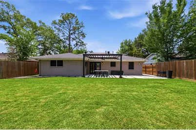 8526 Cedel Drive, Houston, TX 77055 - Photo 9