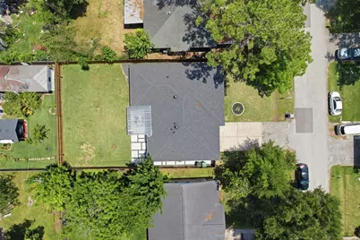 8526 Cedel Drive, Houston, TX 77055 - Photo 37