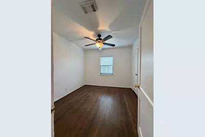 403 Oak Drive, Lake Jackson, TX 77566 - Photo 17