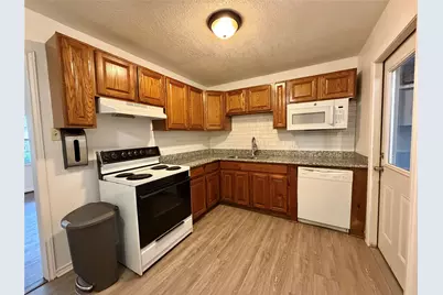 403 Oak Drive, Lake Jackson, TX 77566 - Photo 7