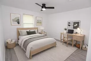 9210 St Lo Rd, Houston, TX 77033 - Photo 15