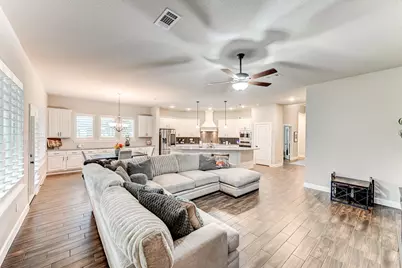 404 Summit Ridge Court, Willis, TX 77318 - Photo 23