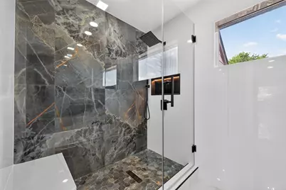 7447 Cambridge Street #51, Houston, TX 77054 - Photo 35