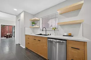 7447 Cambridge St, Houston, TX 77054 - Photo 27