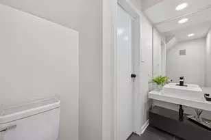 7447 Cambridge St, Houston, TX 77054 - Photo 9