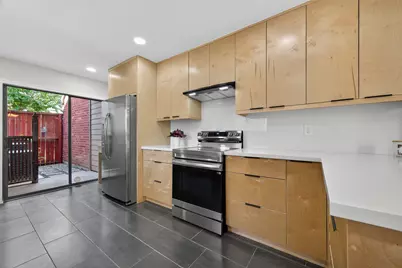 7447 Cambridge Street #51, Houston, TX 77054 - Photo 25